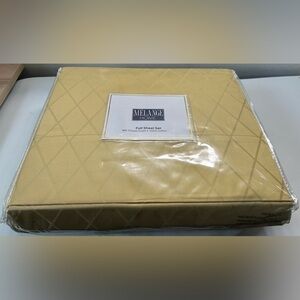 NWT MELANGE HOME 400 THREAD COUNT, 100% COTTON FULL SIZE SHEET SET. GOLD